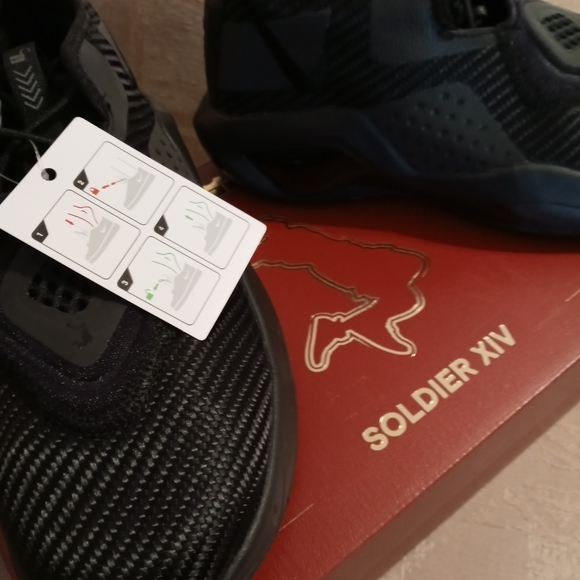 New Super Hot NIKE LEBRON SOLDIER 14 - Picture 7 of 8